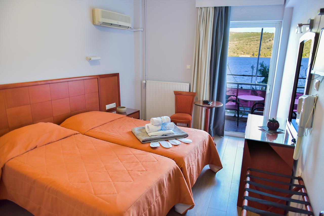 Oscar Hotel Amfilochia Exterior photo